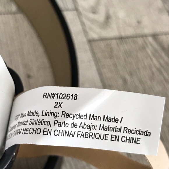 Betsey Johnson Bow Belt Size:2x - Picture 6 of 6